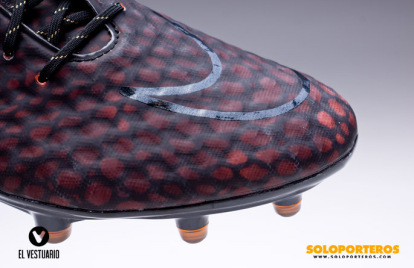 nike hypervenom phantom transform