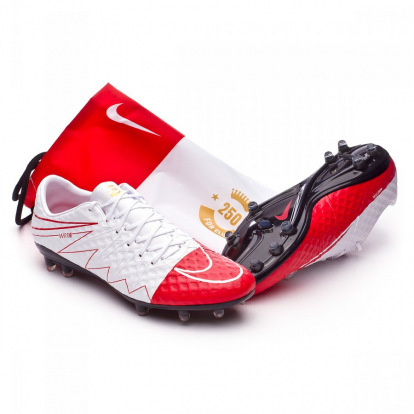 nike rooney boots