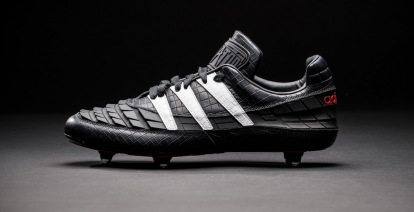 botas de futbol predator negras