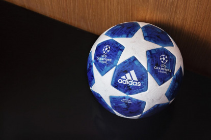 pallone calcio adidas champions league