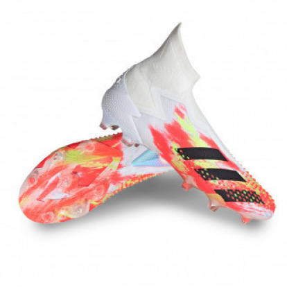 scarpe per giocare a pallone