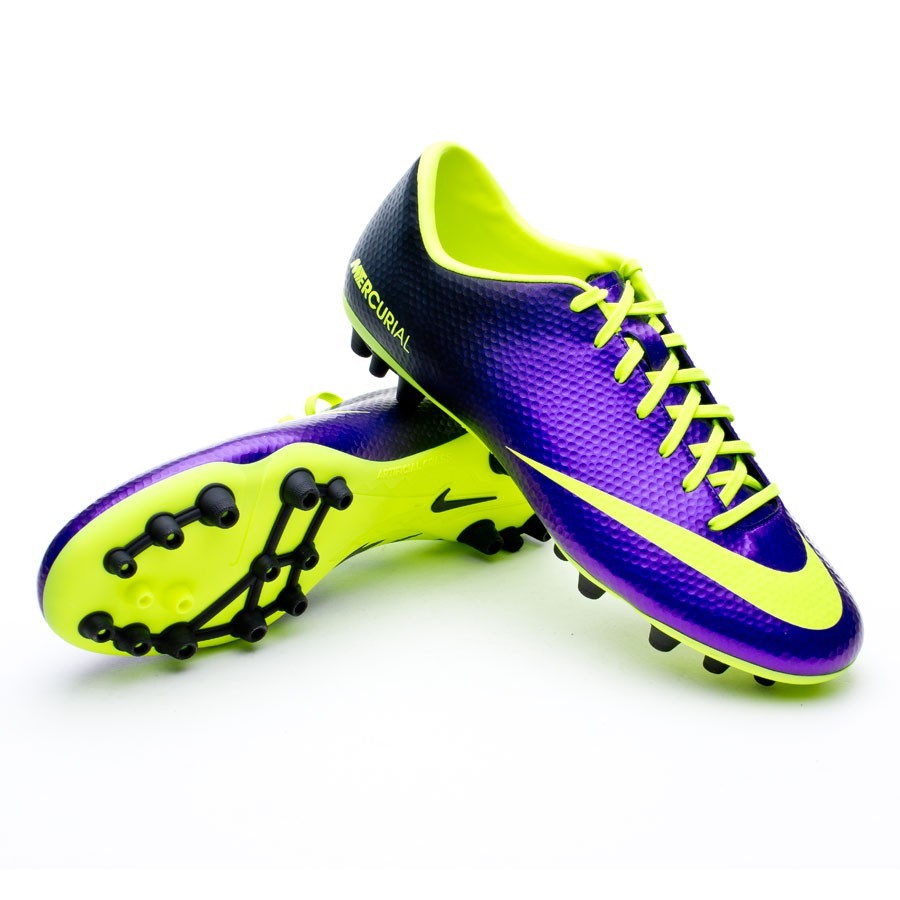 Mercurial victory iv Zwart
