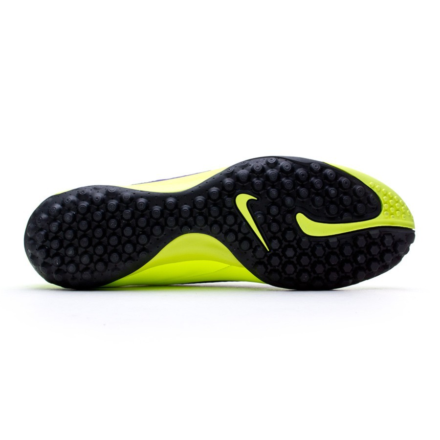 nike hypervenom phelon purple volt