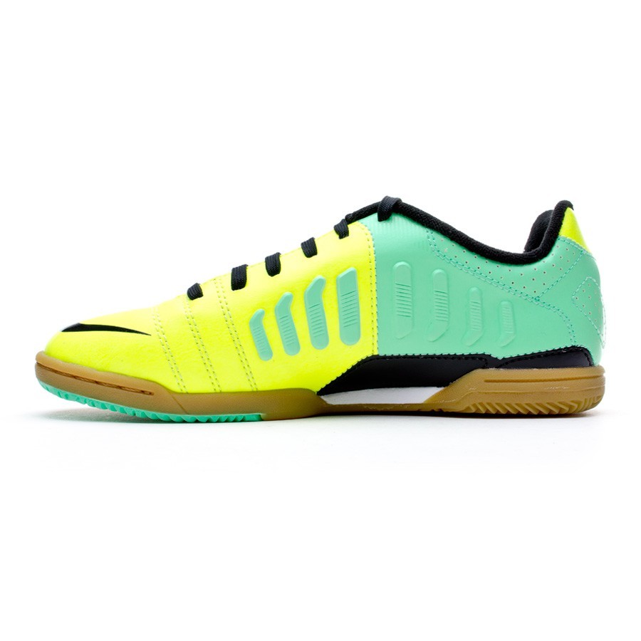 nike ctr360 libretto iii ic