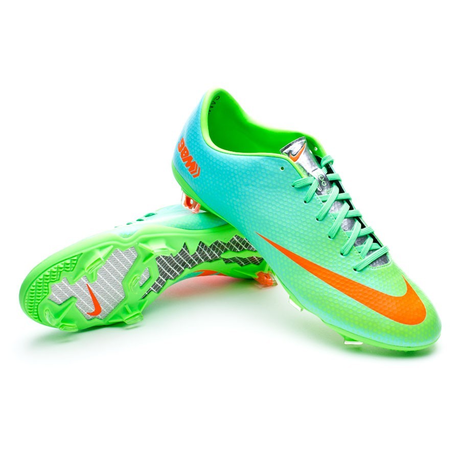 Shop Green Nike MagistaX Proximo II Turf Football Shoe for