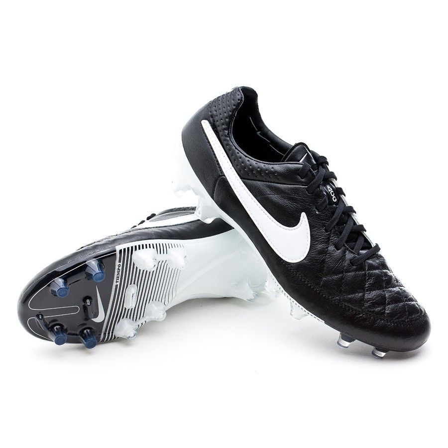 nike tiempo legend negras