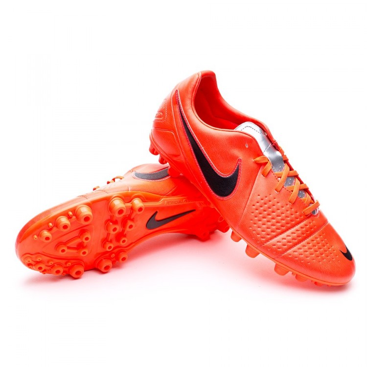 nike ctr360 libretto iii ag