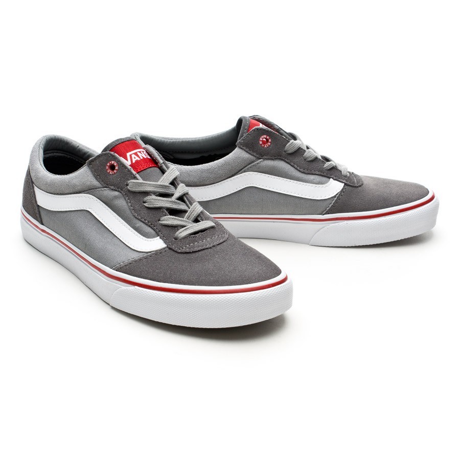 vans de linea blanca