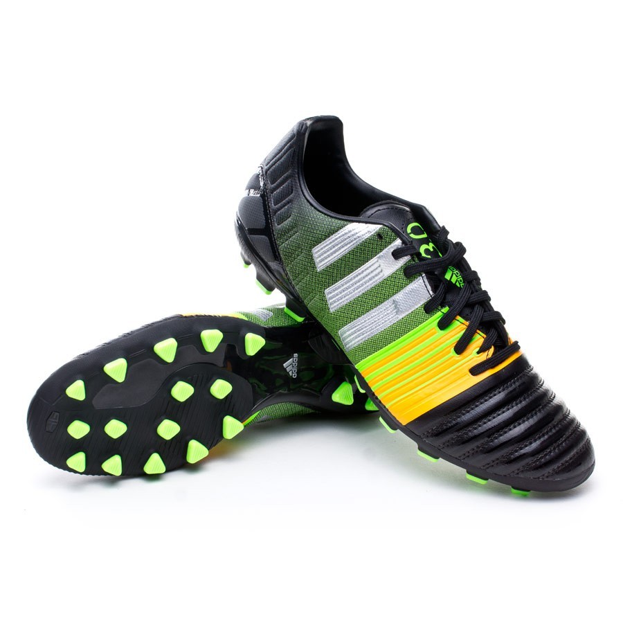 Zapatos de fútbol adidas Nitrocharge 3.0 TRX AG Negra-Silver metallic-Solar  gold - Tienda de fútbol Fútbol Emotion