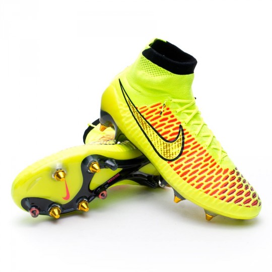 nike magista