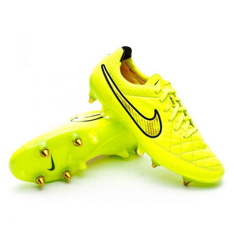 nike tiempo legend v sg