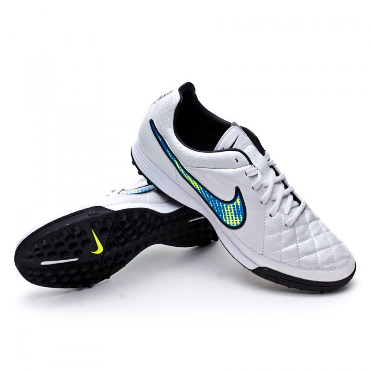 tiempo nike turf