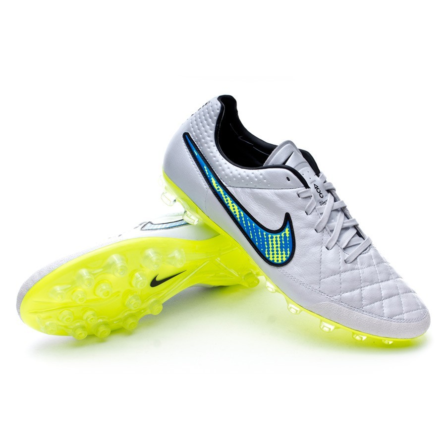 nike tiempo v ag