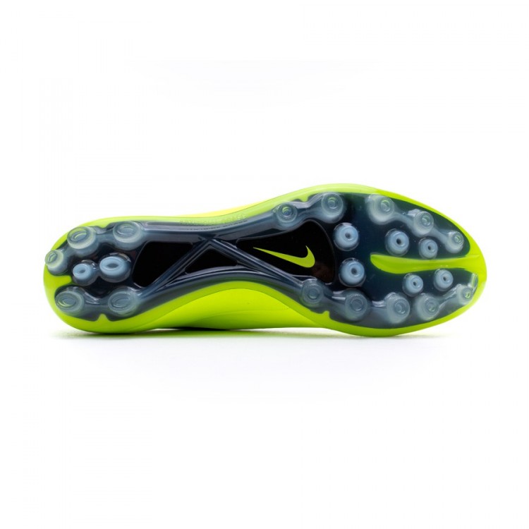 nike hypervenom phatal ag