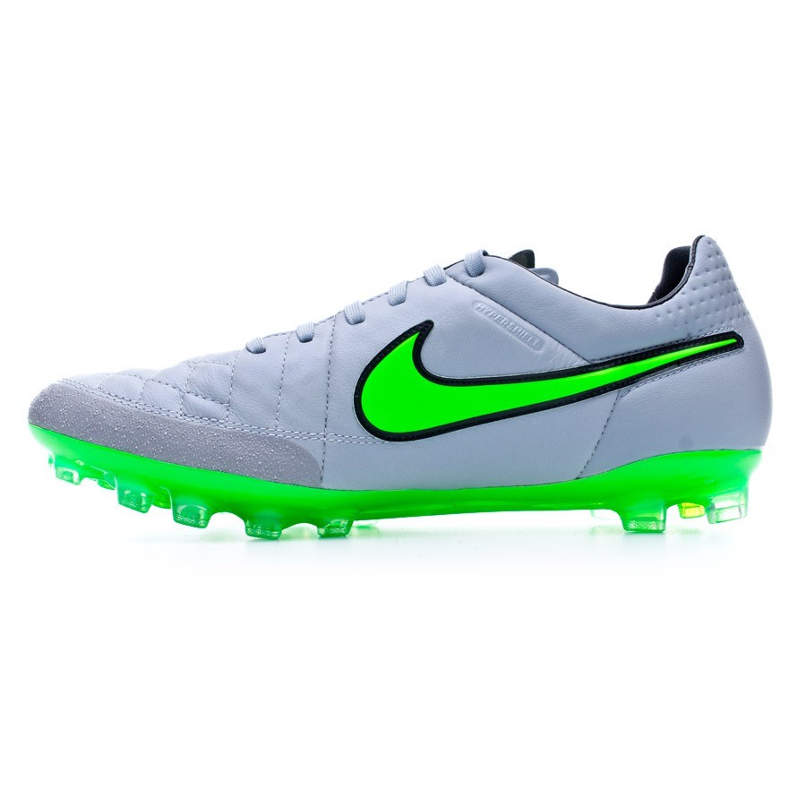 tiempo nike acc