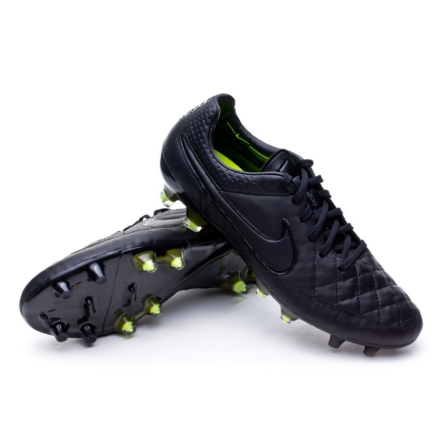 nike tiempo 39