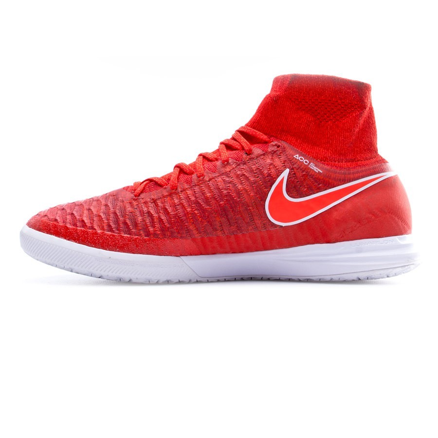 nike magistax proximo