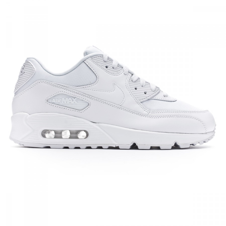 nike air max 90 essential trainers in white