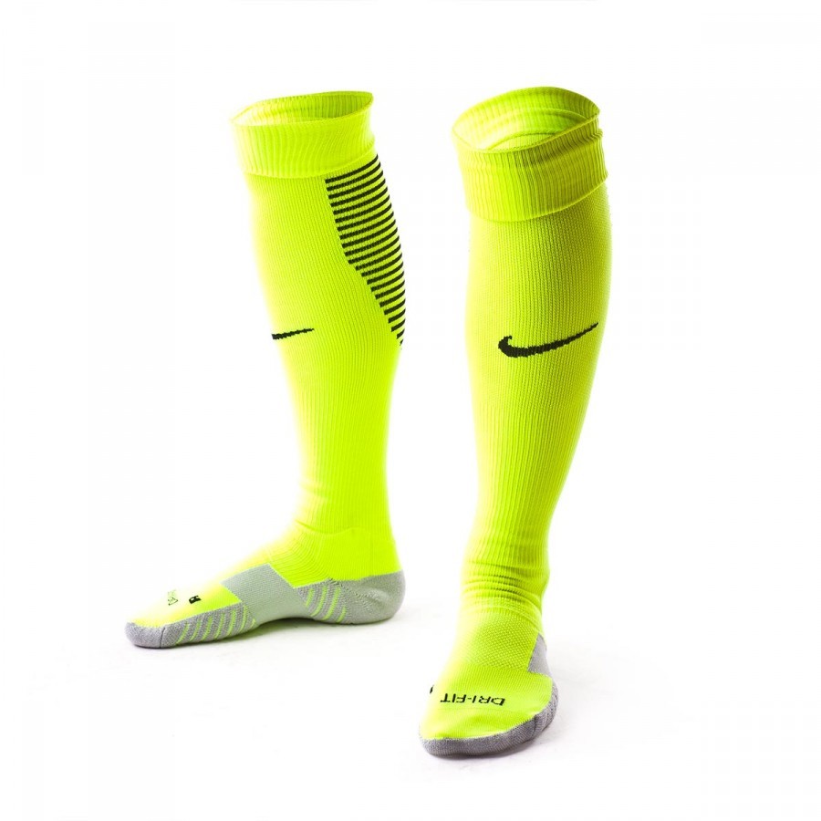 nike team matchfit socks