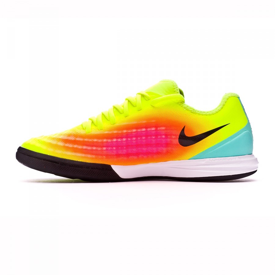 tênis nike futsal magistax finale ii