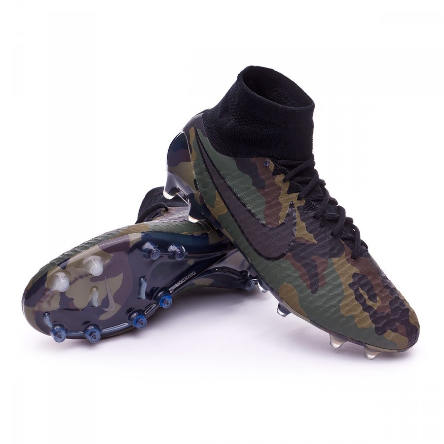 nike camouflage boots