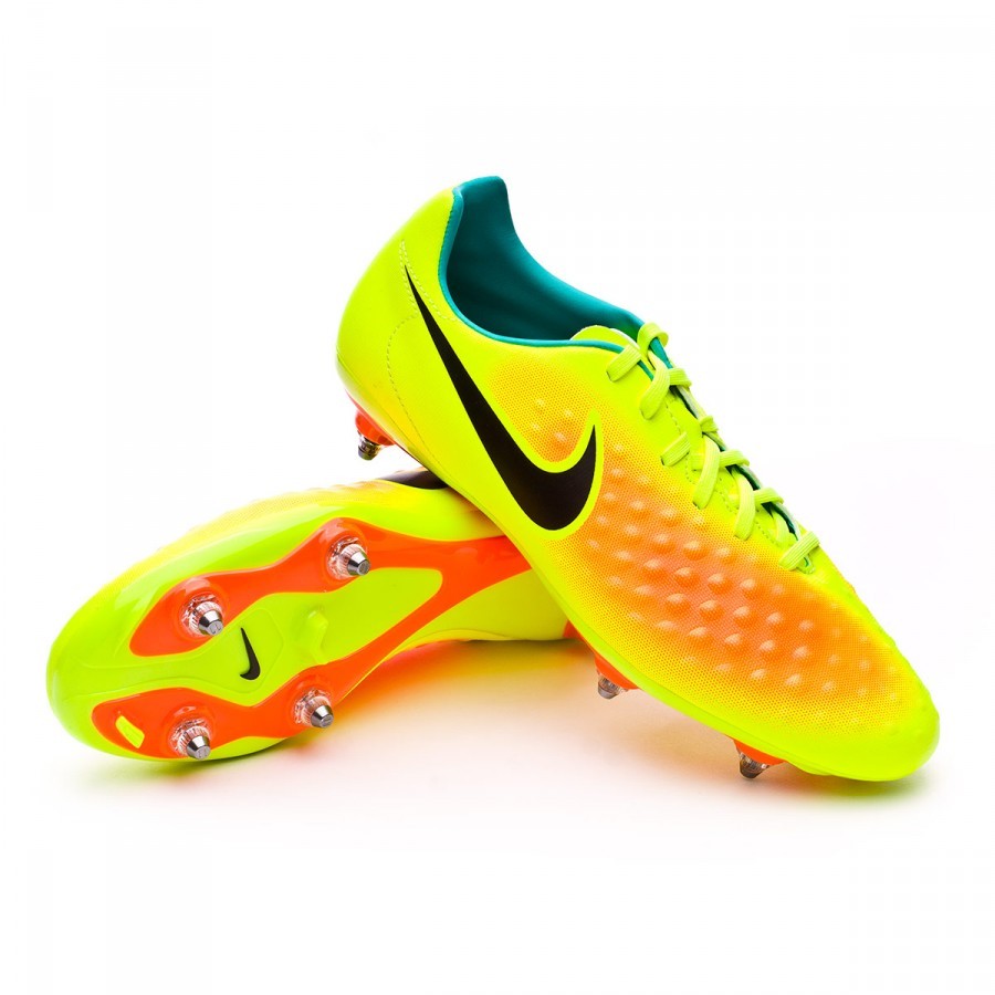 botas de futbol nike tacos