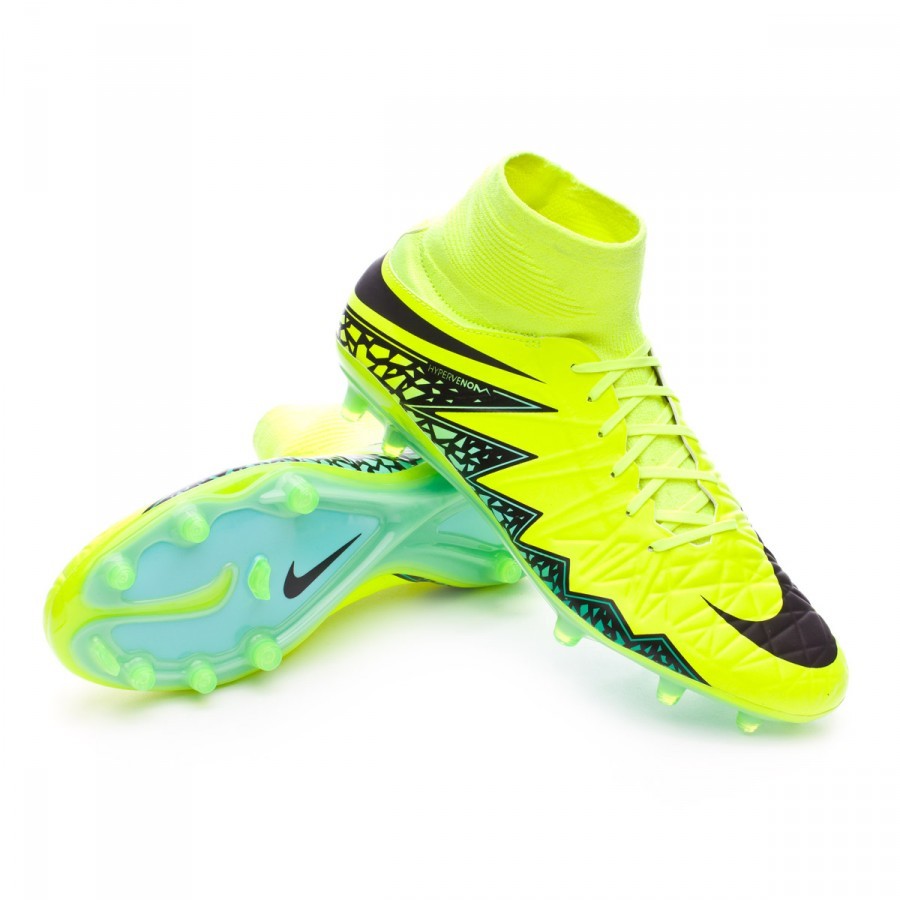 nike hypervenom phatal