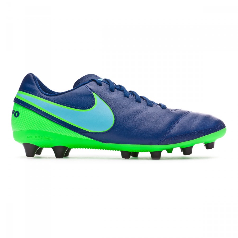 nike blue and green football boots