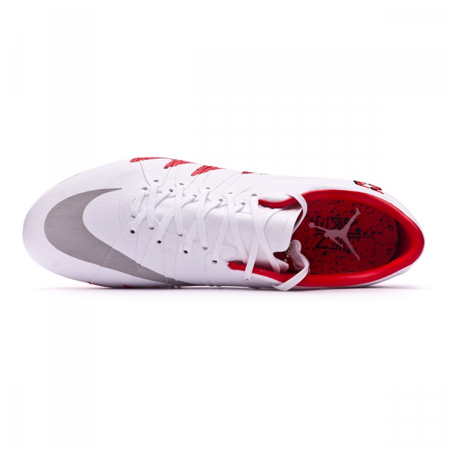 chaussure nike hypervenom jordan
