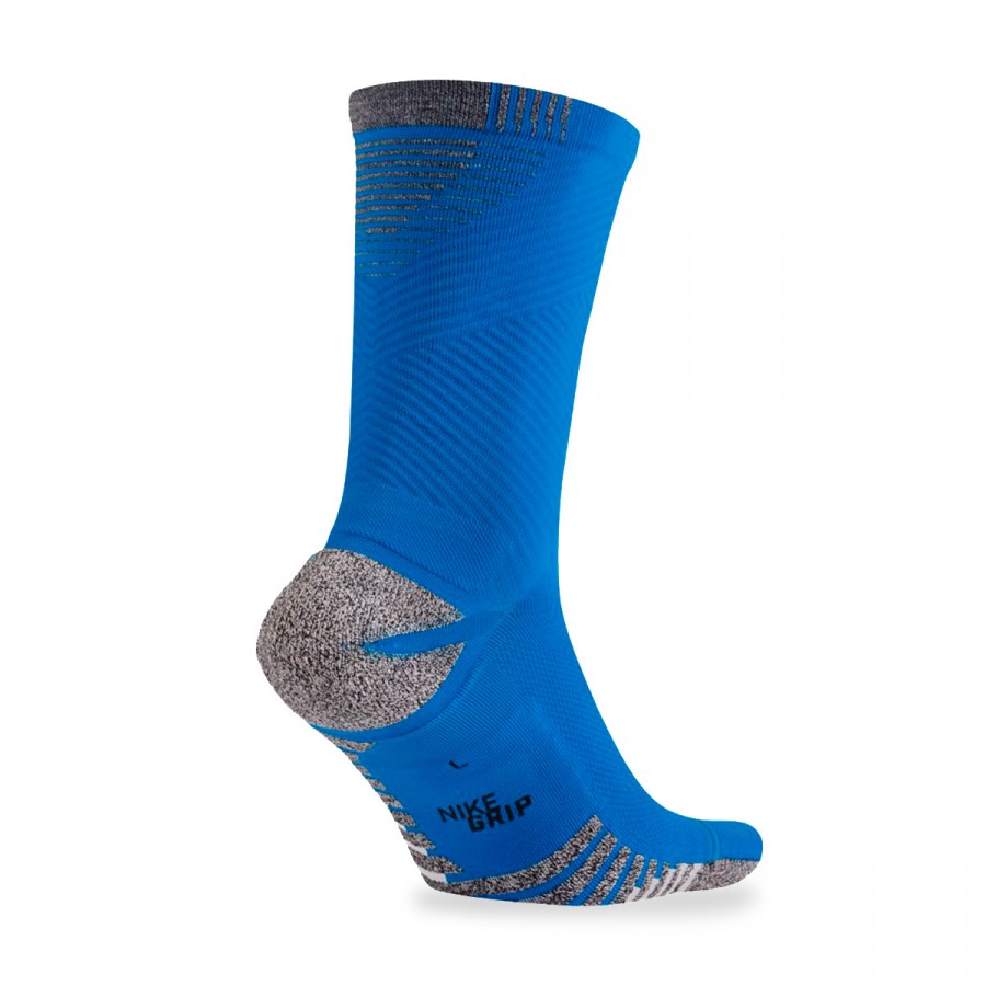 nike grip strike light crew