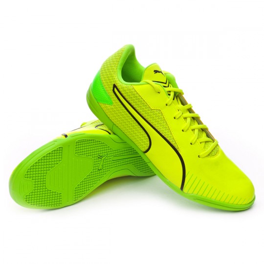 chaussure foot salle puma