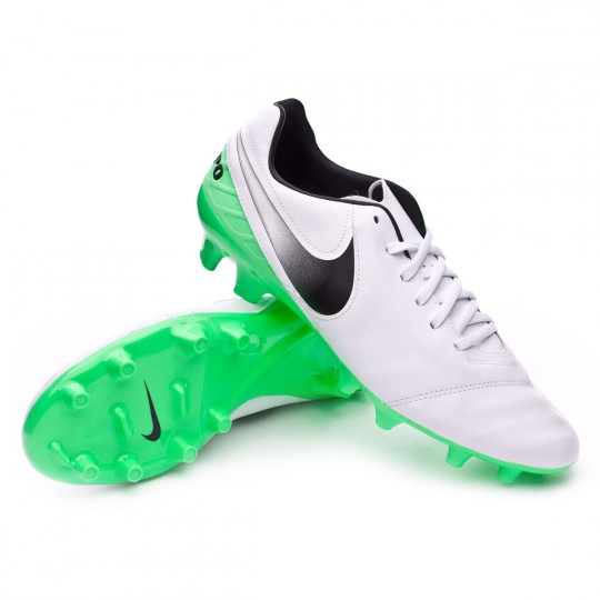 nike tiempo sport vision