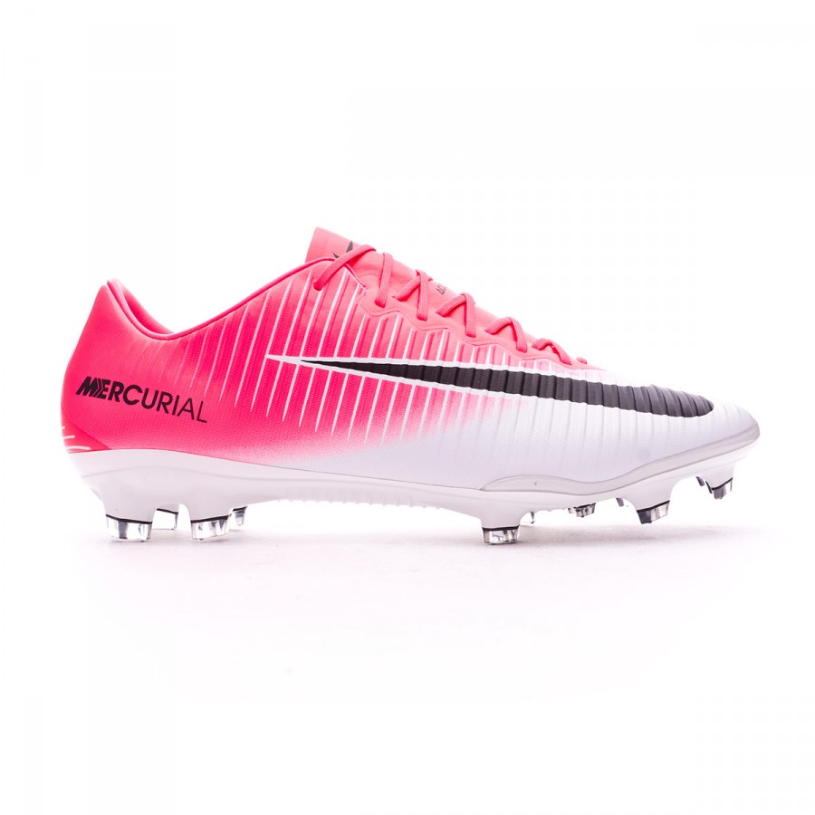 nike football shoes pink and white