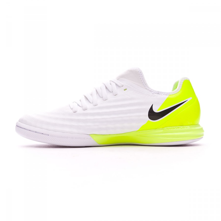 tenis futsal magista x