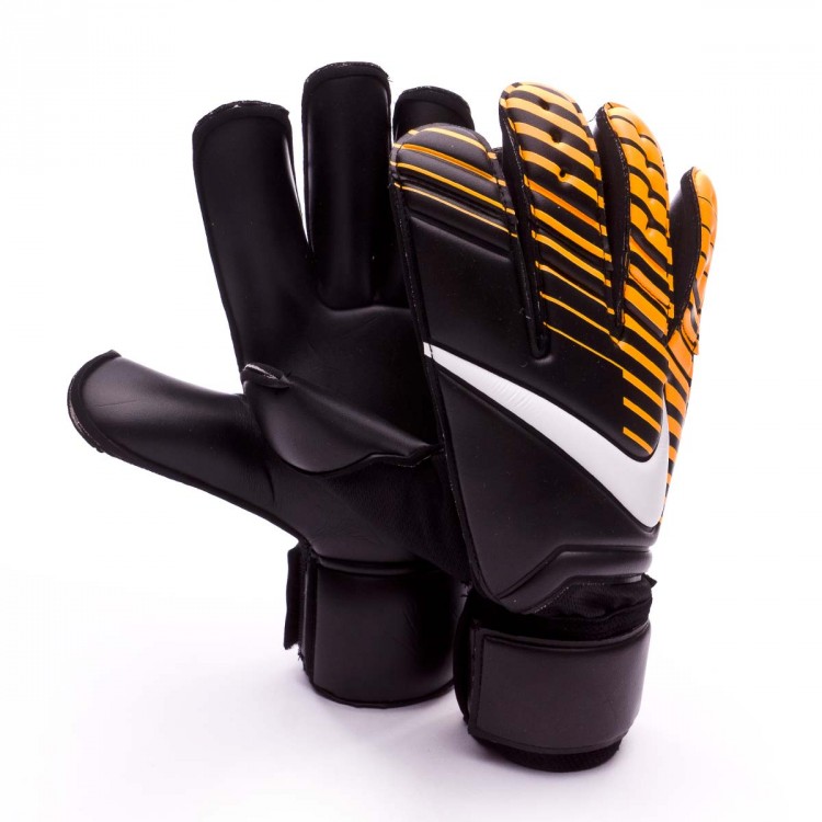 guantes nike futbol marron