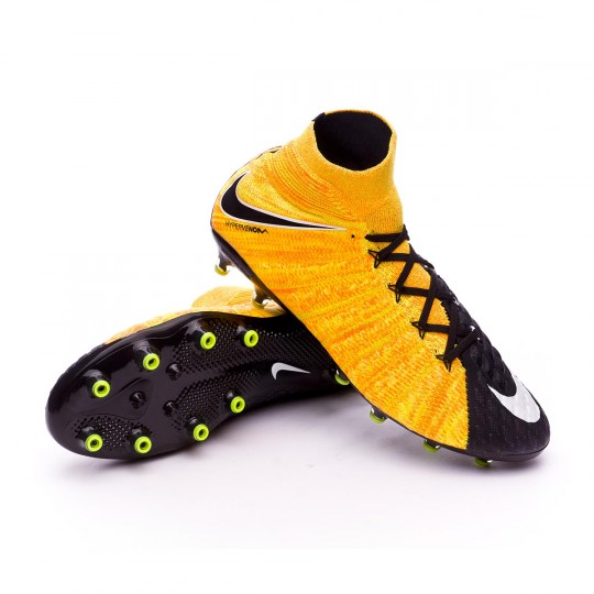 scarpe nike hypervenom