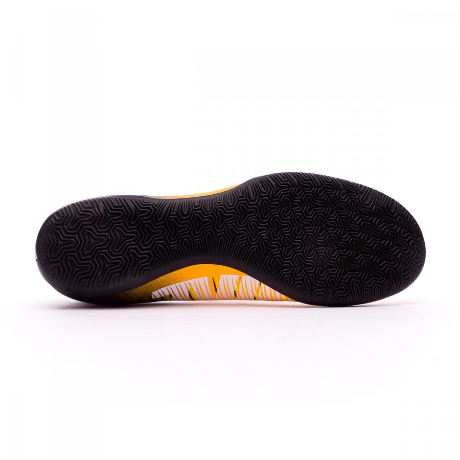 Nueve corriente violinista Futsal Boot Nike Mercurial Victory VI IC Laser orange-Black-White-Volt - Football store Fútbol Emotion Nueve corriente violinista Futsal Boot Nike Mercurial Victory VI IC Laser orange-Black-White-Volt - Football store Fútbol Emotion