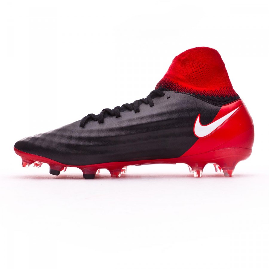 red and black magistas