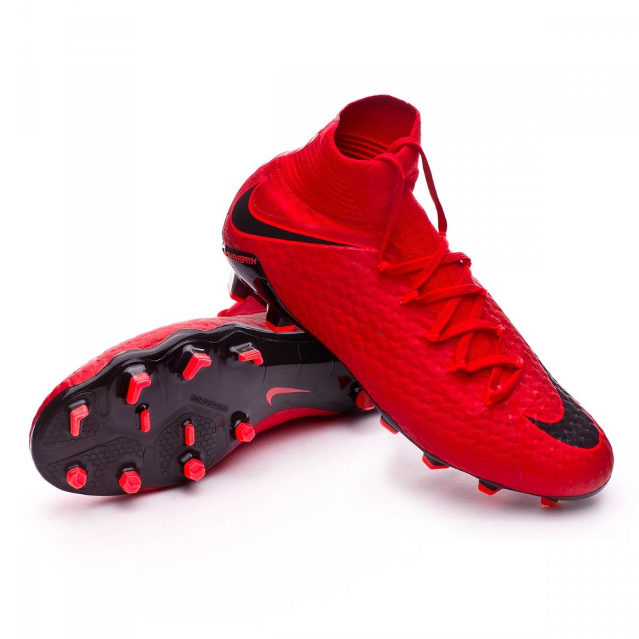 nike hypervenom iii