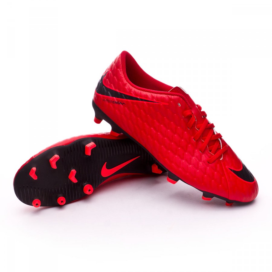 nike hypervenom phade