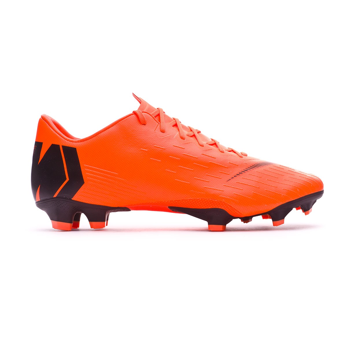 nike hypervenom pro fg