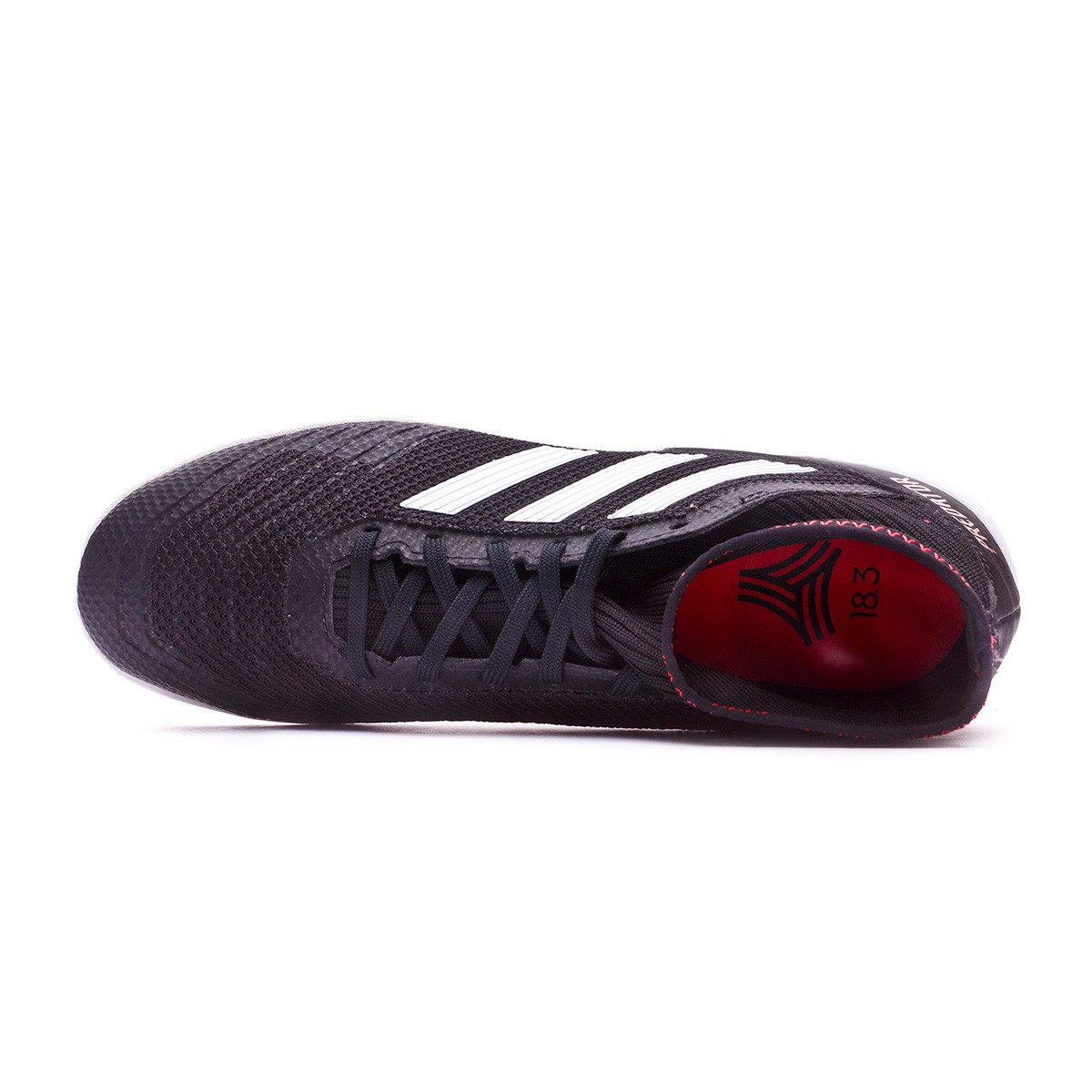 predator tango futsal