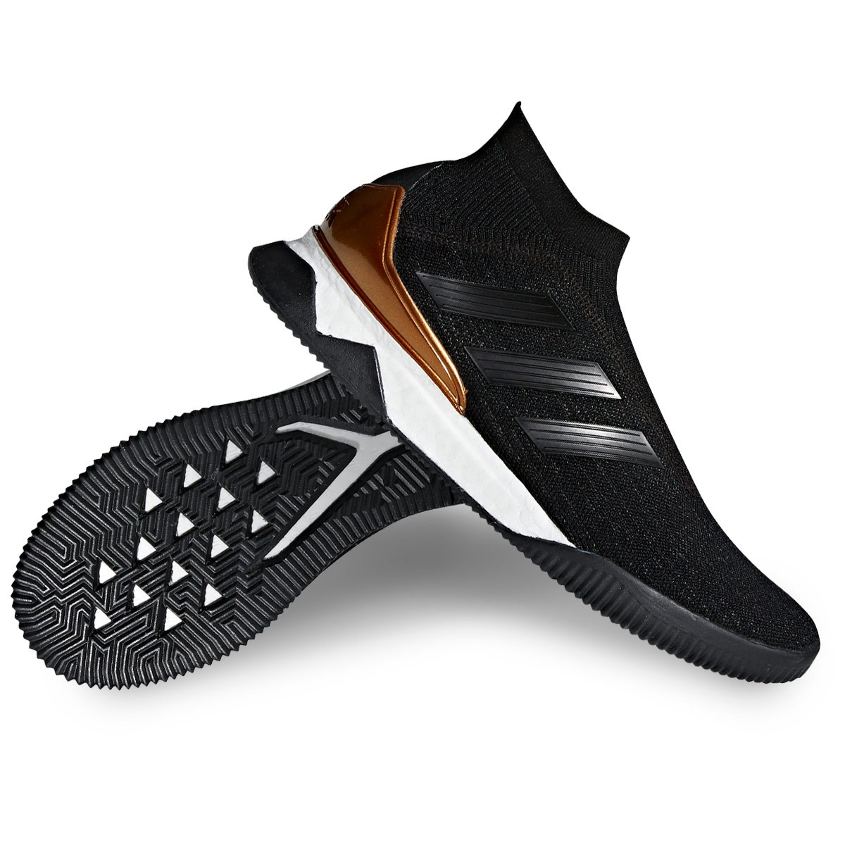 Zapatilla Predator Tango 18+ TR UltraBoost Core black Solar red Gold metallic Zapatilla Predator Tango 18+ TR UltraBoost Core black Solar red Gold metallic