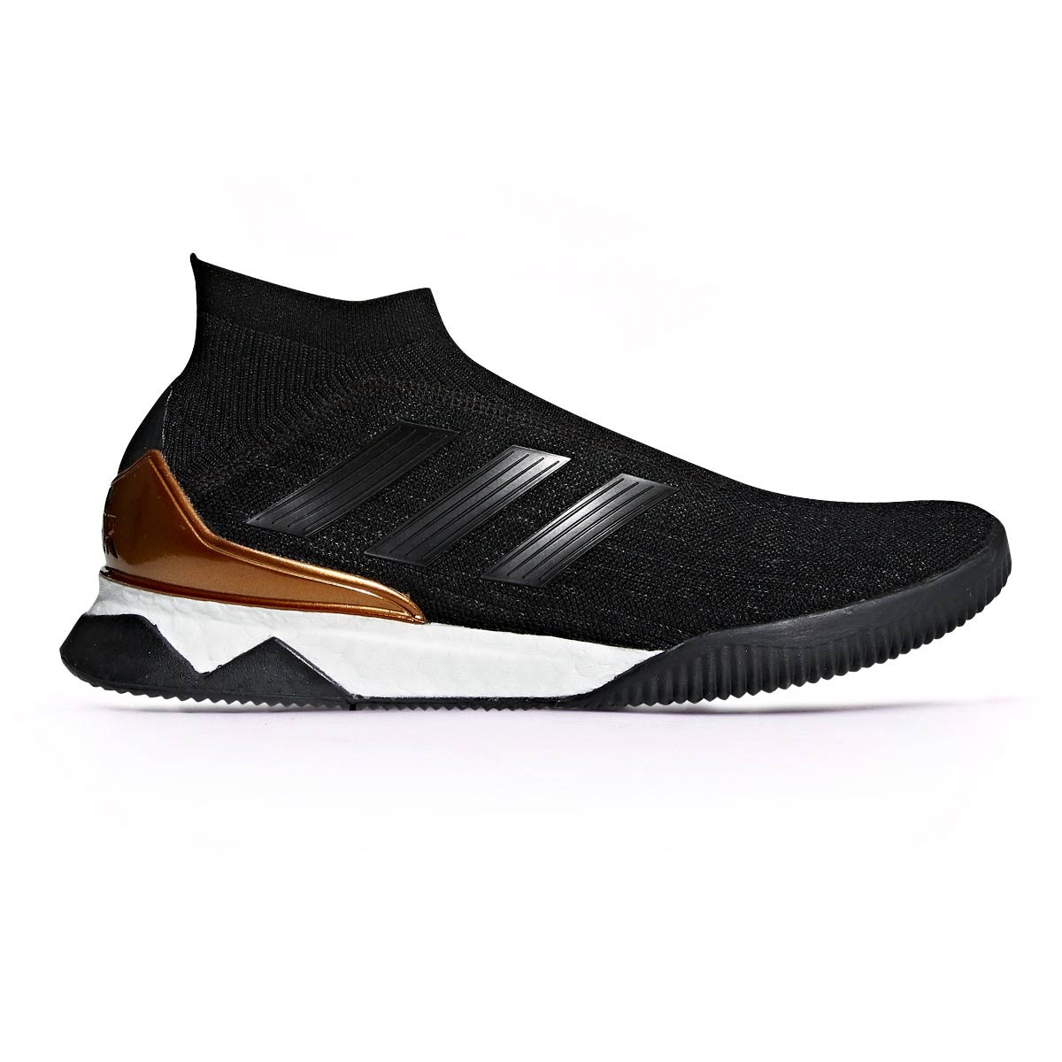 Zapatilla Predator Tango 18+ TR UltraBoost Core black Solar red Gold metallic Zapatilla Predator Tango 18+ TR UltraBoost Core black Solar red Gold metallic