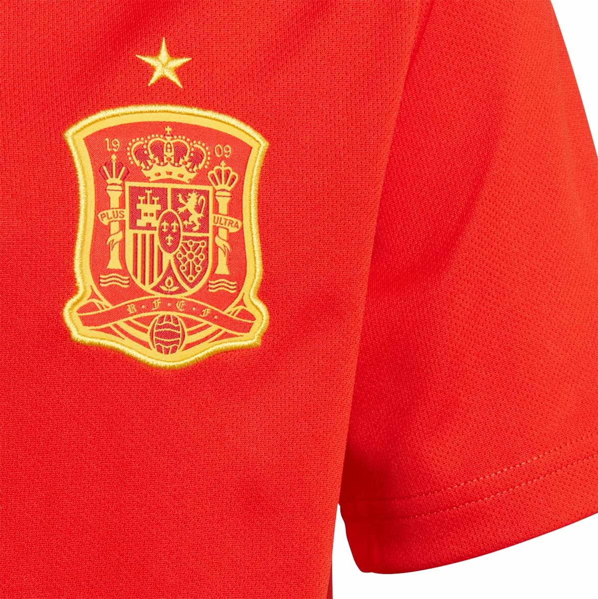 Colectivo toque Gimnasio Camiseta adidas España Primera Equipación 2017-2018 Niño Red-Gold - Tienda de fútbol Fútbol Emotion Colectivo toque Gimnasio Camiseta adidas España Primera Equipación 2017-2018 Niño Red-Gold - Tienda de fútbol Fútbol Emotion