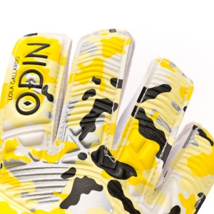 BACKHAND-1