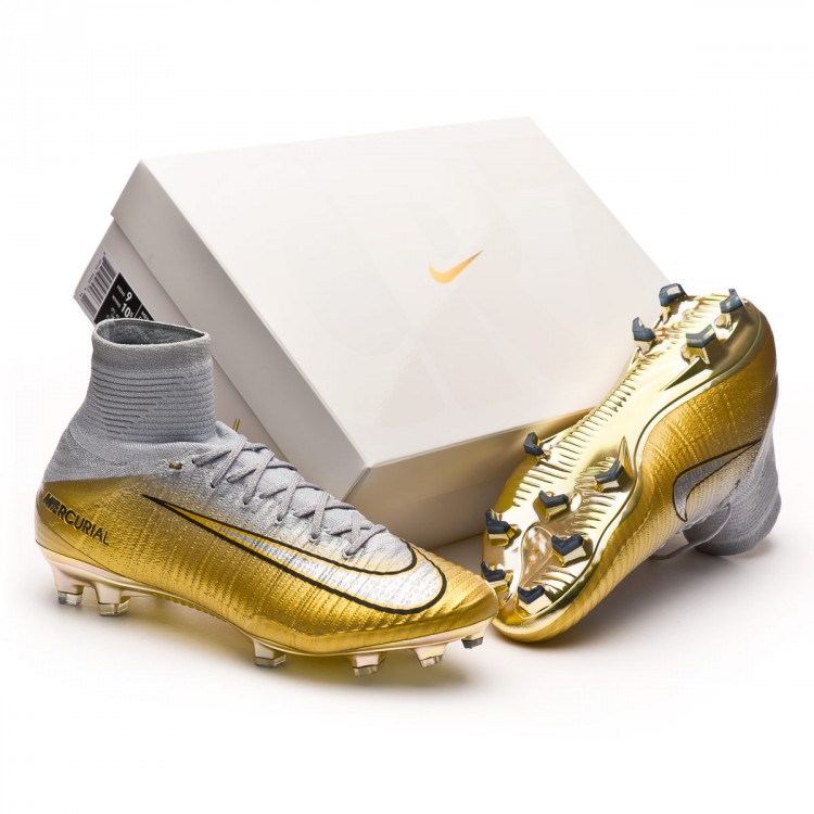 Nike Ronaldo Mercurial Superfly V FG Soccer Cleat CR7