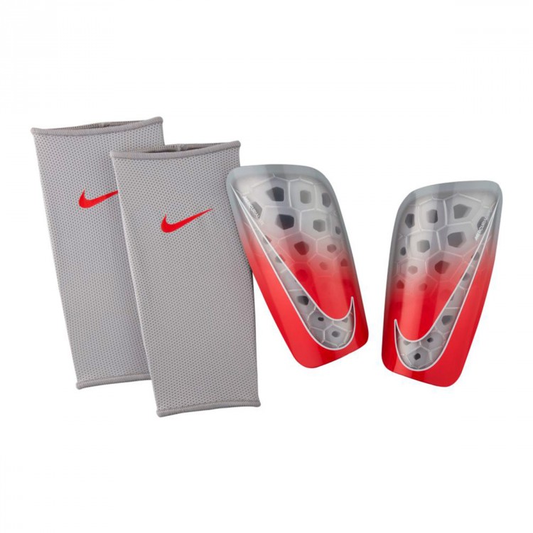 parastinchi personalizzati nike