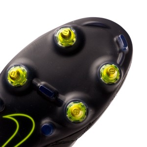 OUTSOLE-2