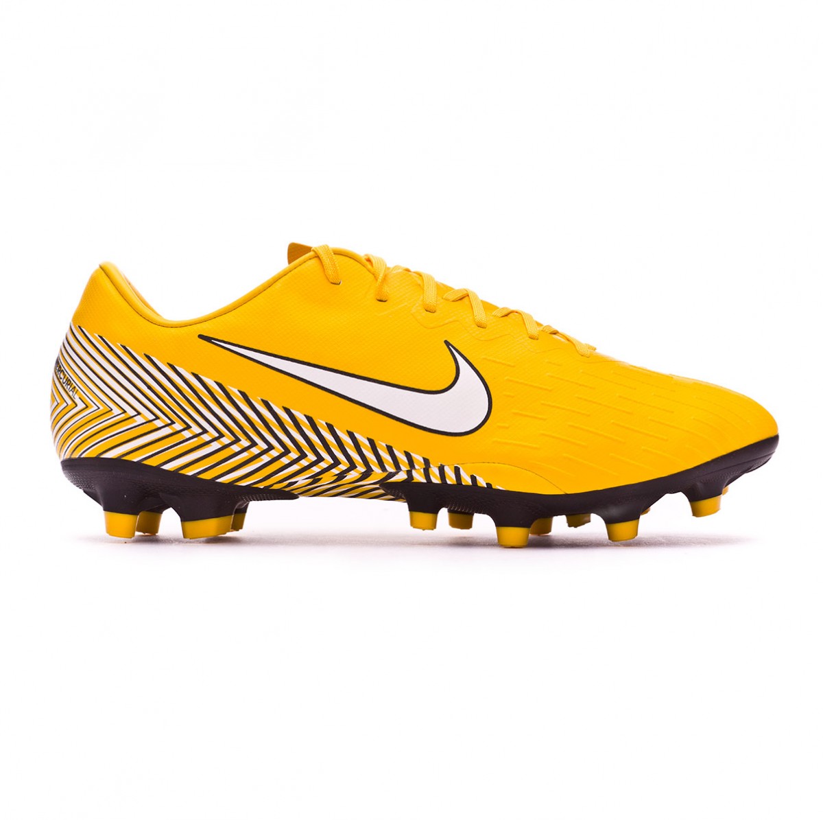 neymar yellow boots